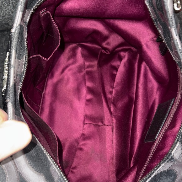 Coach Black and Gray Circle Pattern Shoulder Bag - Picture 6 of 12